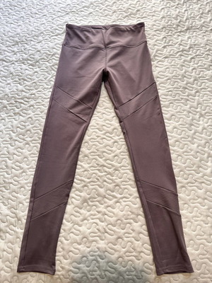 Luna&Miele high-waisted sports leggings dusty mauve-gray size M like new