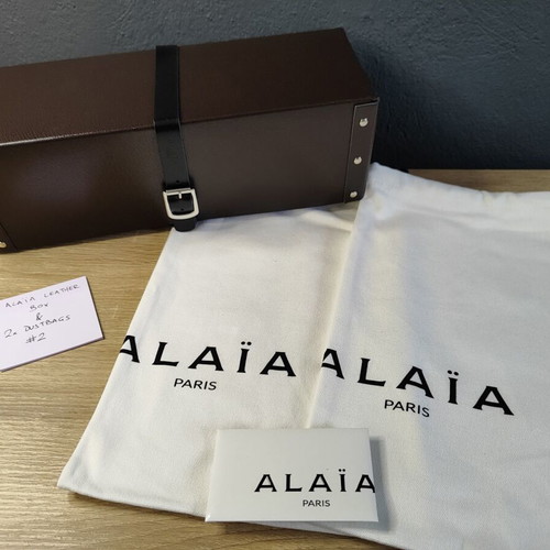 ALAIA Paris leather shoe box and dustbags used