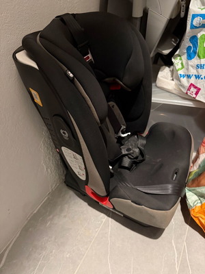 Joie 360 9-34kg σαν καινούργιο