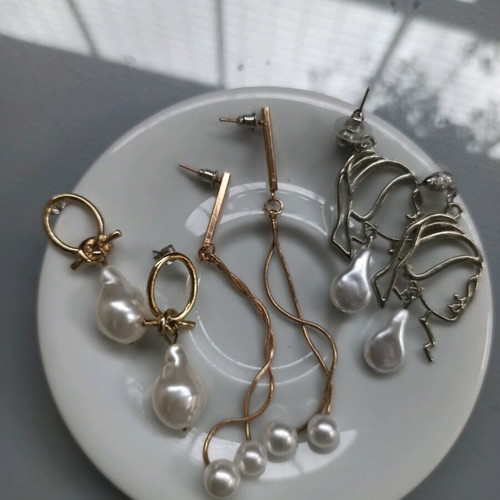 Earrings used, set of 3 pairs