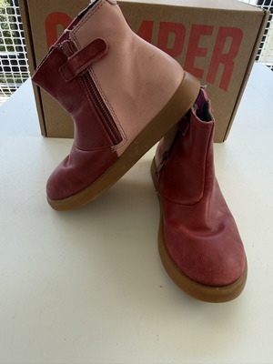 Camper leather ankle boots size 26 used, red with zipper