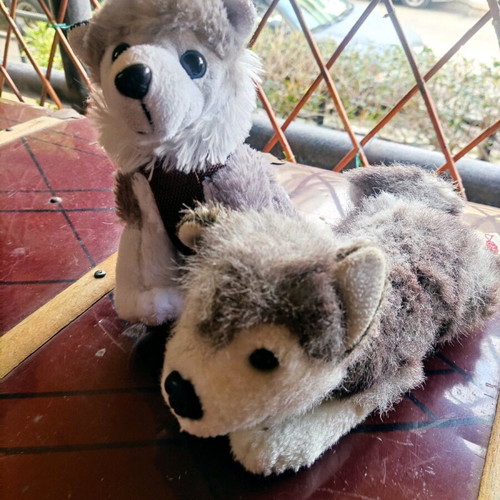 Plush dogs like new, set of 2