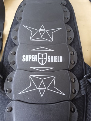 Super Shield προστατευτικό πλάτης μοτοσυκλέτας σε τμήματα