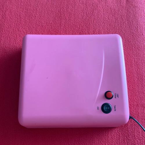 Nail lamps used with 3 bulbs and timer
