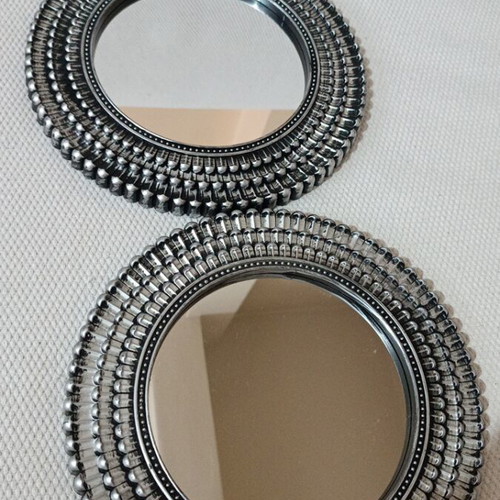 Decorative wall mirrors set of 2 like new