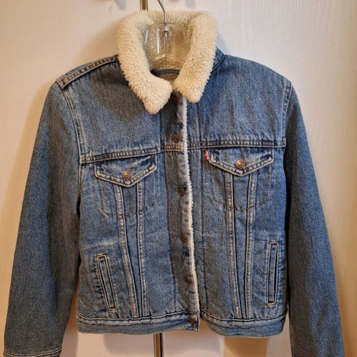 Levi’s Original Sherpa Trucker Jacket women's new, size XS, blue denim