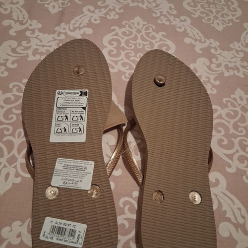 Havaianas flip flops, gold, size 41