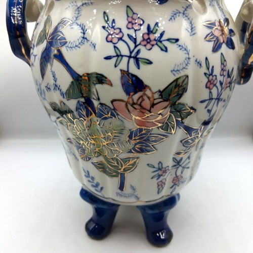 Vintage Delf porcelain table vase like new
