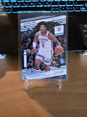 Jalen Williams Rookie Card 2022-23 Panini NBA Chronicles like new