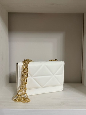 Shoulder bag like new, white