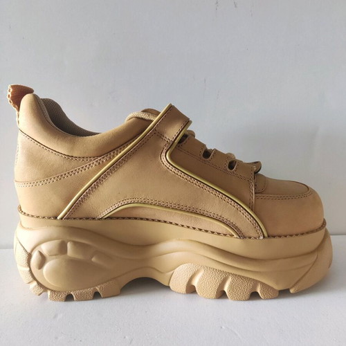 Buffalo Sneakers νούμερο 40 σε μπεζ-καμελ σουέντ, καινούργια