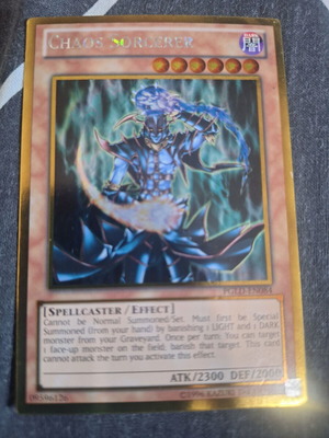 Chaos Sorcerer PGLD-EN084 Yu-Gi-Oh! card like new, vintage