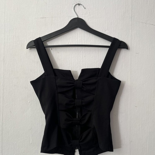 Top black size S-M like new