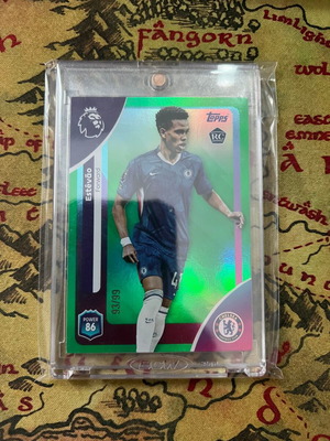 Topps Premier League 2025/26 Estevao Green Parallel Rookie Card Chelsea #105