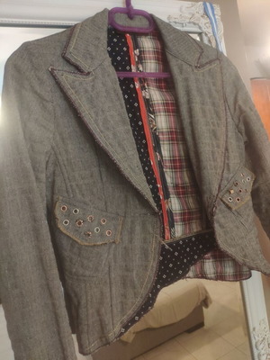 Rossodisera jacket new, size small, colorful interior