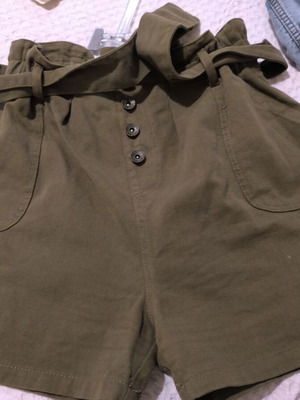 Rinascimento shorts used, green, size XS