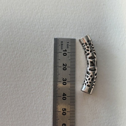 925 Sterling Silver Openwork Tube Pendant like new