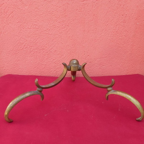 Brass base used, solid and sturdy with threading