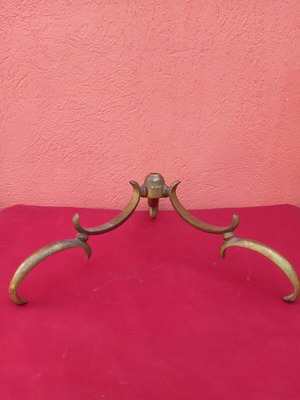 Brass base used, solid and sturdy with threading