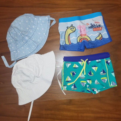 Baby swimsuits and hats like new, set of 4 pieces for 2 years old