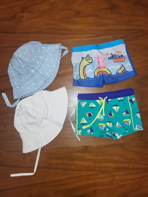 Baby swimsuits and hats like new, set of 4 pieces for 2 years old