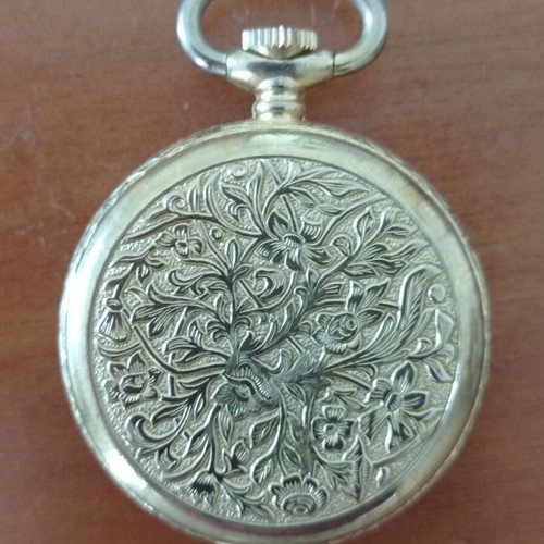 Vintage Lucerne Swiss Made mechanical pocket watch, gold tone