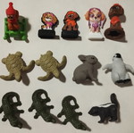 Kinder & Ion assorted figures, pack