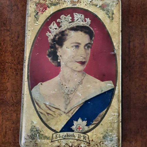 Collectible metal box used, souvenir from Queen Elizabeth II's coronation