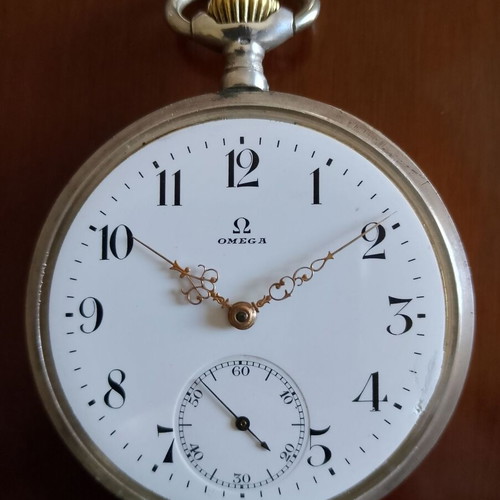 Omega pocket watch collectible used, 1919 lepine open face