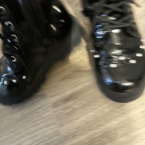 Children's boots like new, size 31, black