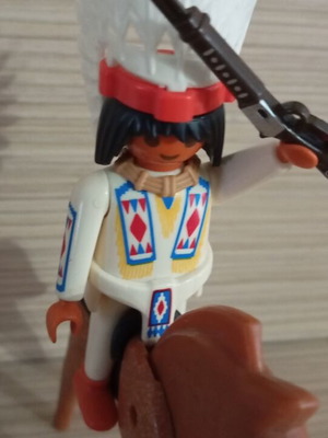 Playmobil Ινδιάνος μεταχειρισμένος