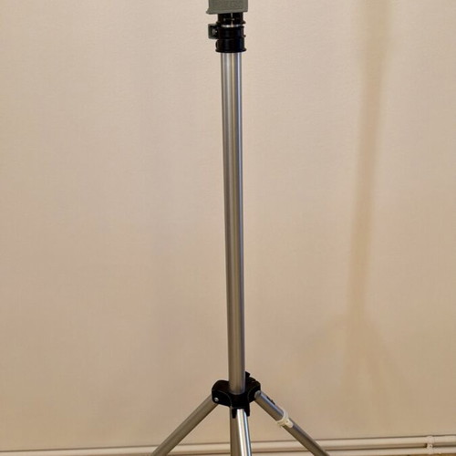 Manfrotto Super Giant aluminum lighting tripod for studio, used