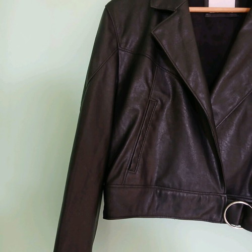 Bershka cropped jacket size M like new, black