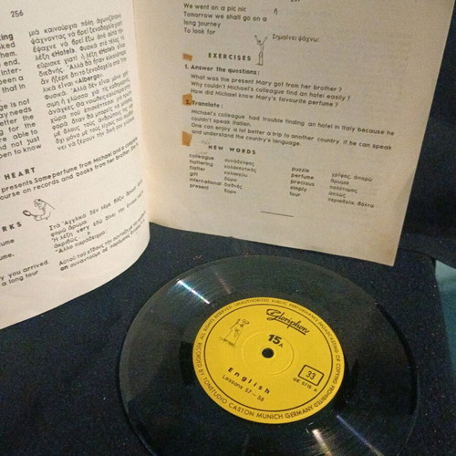Cloriphone English 15 7" book and record used