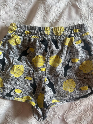 Shorts used, size S