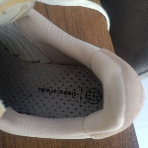 Adidas women's athletic shoes size 38, white