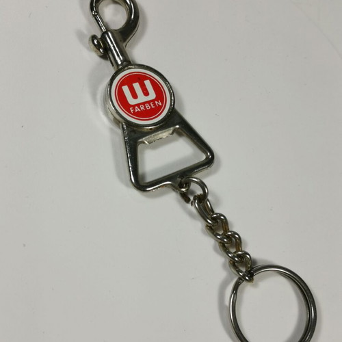 Collectible metal keychain W Farben used with clip
