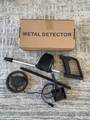 Metal detector για παιδιά με δύο επαναφορτιζόμενες μπαταρίες σαν καινούργιο