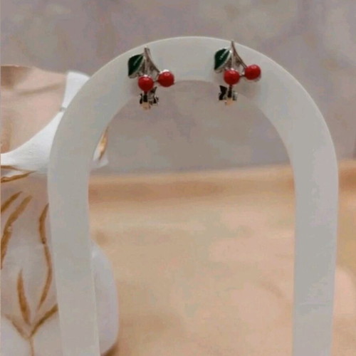 Earrings with clip cherry design new, red and silver