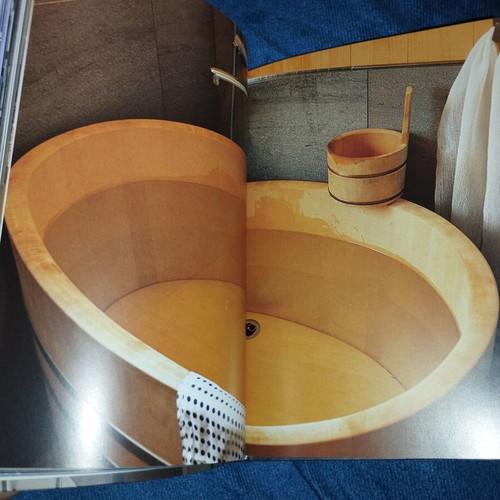 Tokyo Style book like new, English, Taschen Icons