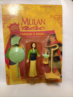 Mulan figure new in card