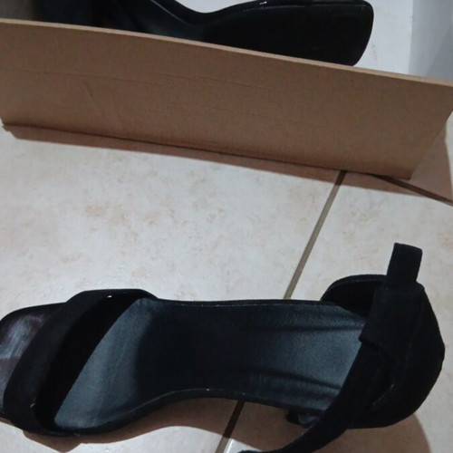 Black platform sandals size 39