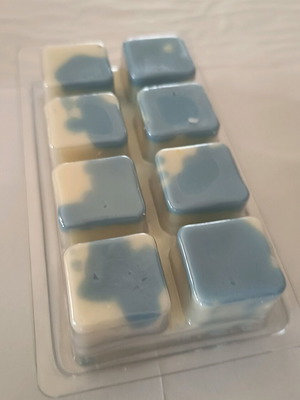 Scented wax melts new in various scents and colors