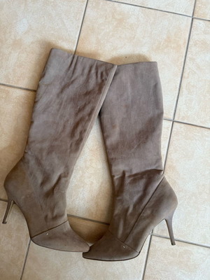 Boots like new, size 39