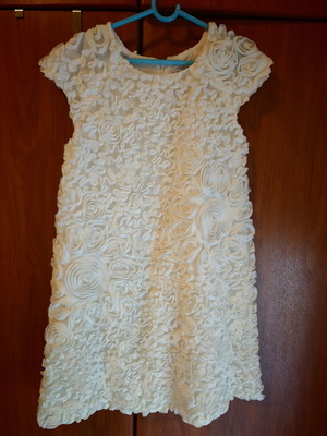 Mayoral dress for 12-year-old girl, white with 3D floral design