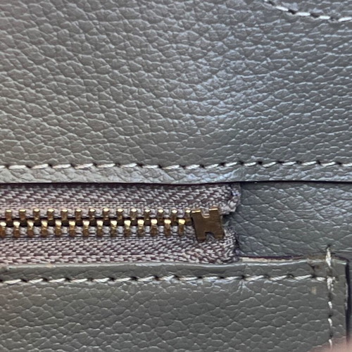 Leather handbag grey like new