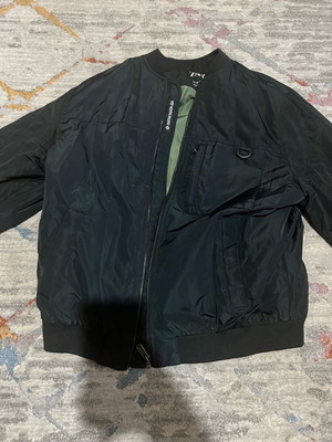 Zara jacket like new, size 13-14 164cm, black and green