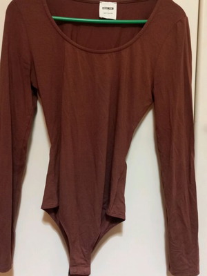 Brown bodysuit like new, open back at waist, size S