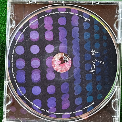 Madonna Hung Up CD single