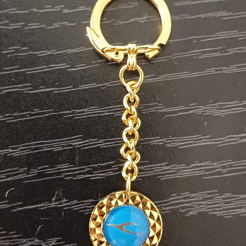 Kuwait Airways vintage gold-plated keychain 1960s Jet Age memorabilia